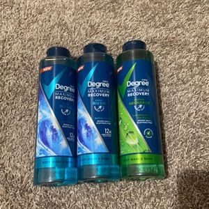 Brand new body wash bundle for men!